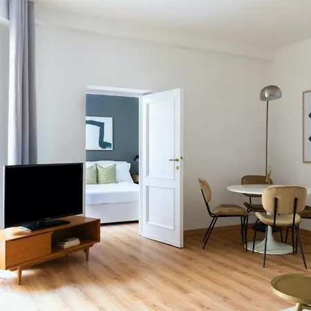 Plum Guide - Double Lens Apartmán